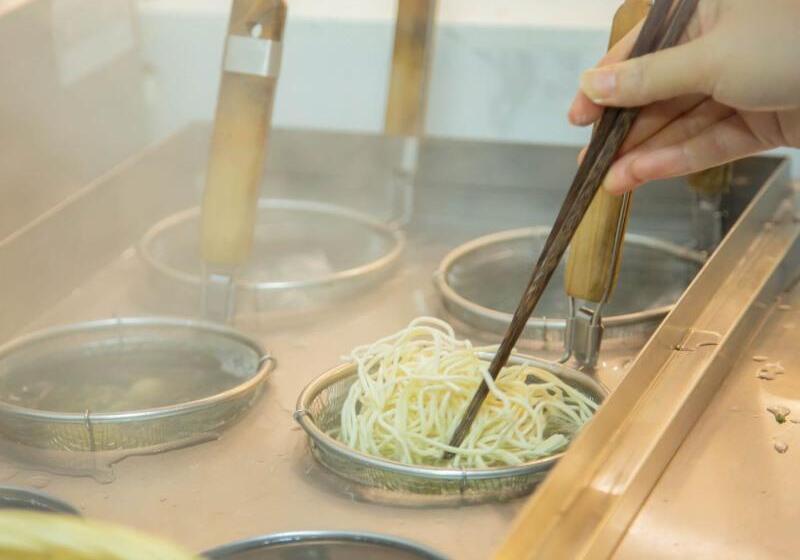 هتل Greentree Inn Shanghai Songjiang Songdong Business