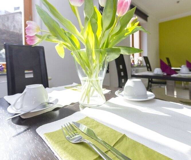 Fotos del hotel Herrmes:  4