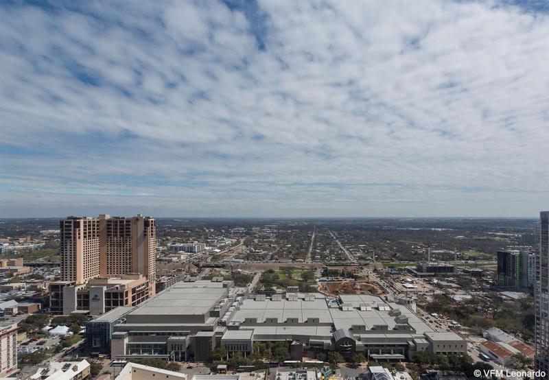هتل Jw Marriott Austin