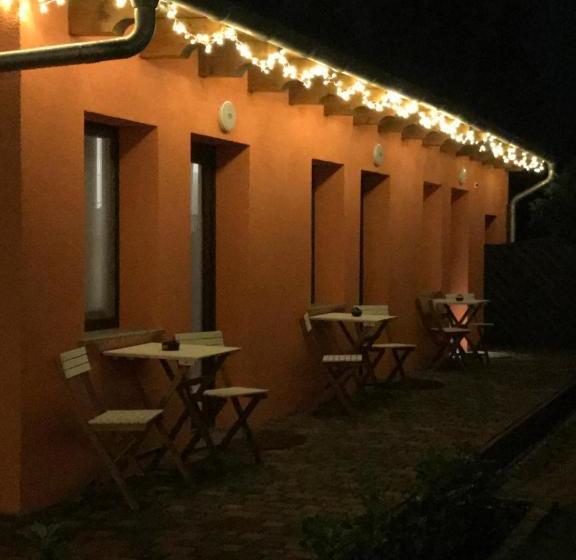 Отель Lukas Restaurant Lounge Bar