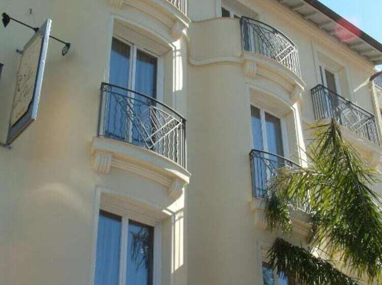 هتل Résidence La Villa D'elsa