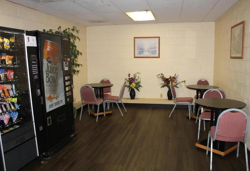Отель Scottish Inn Knoxville