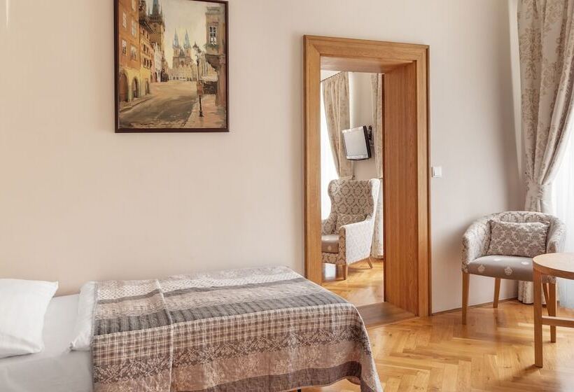 Fotos del hotel U Zlatych Nuzek:  29