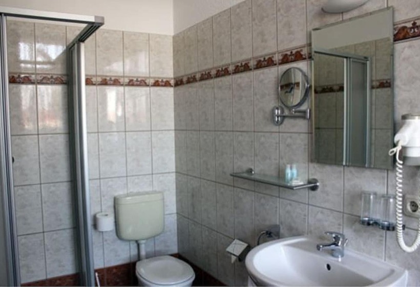 Отель Zum Alten Ponyhof