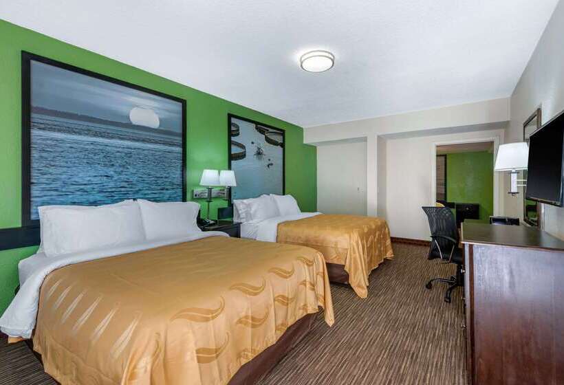 فندق على الطريق Quality Inn Daytona Beach Oceanfront