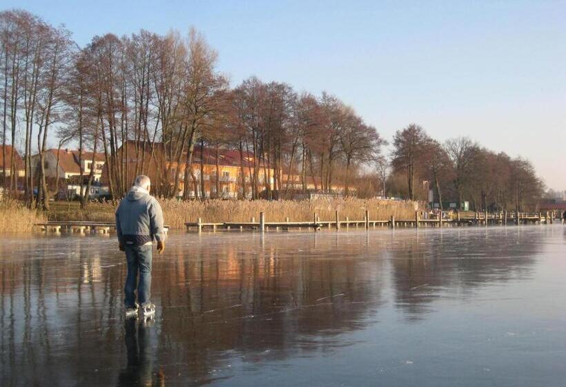Strandhotel Mirow