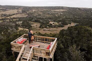 Thunzi Bush Lodge