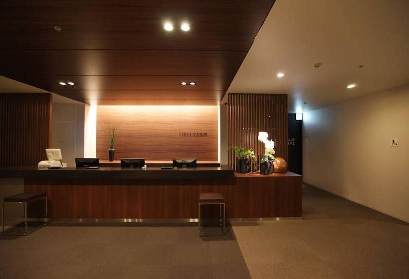 هتل کپسول First Cabin Haneda Terminal 1