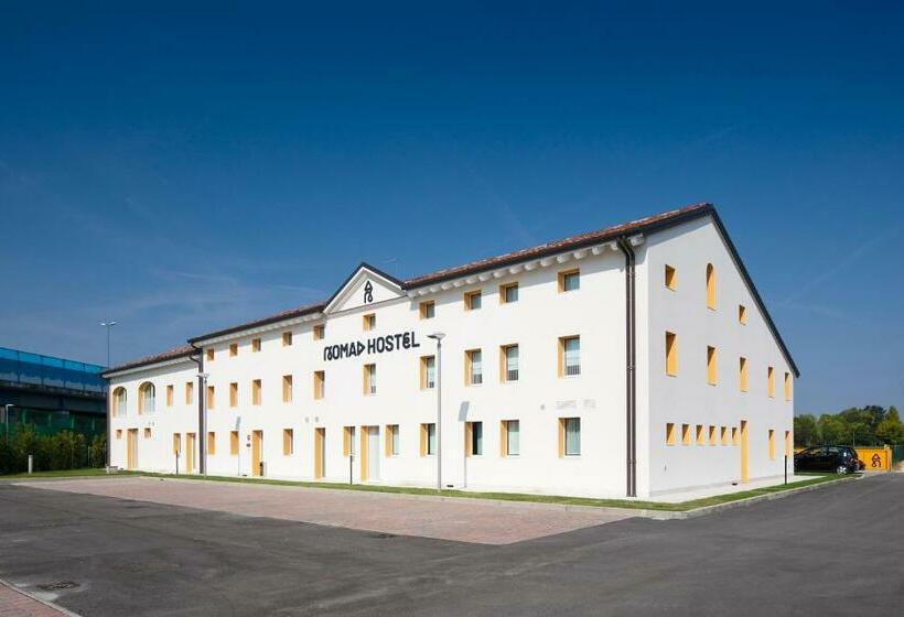 Nomad Hostel