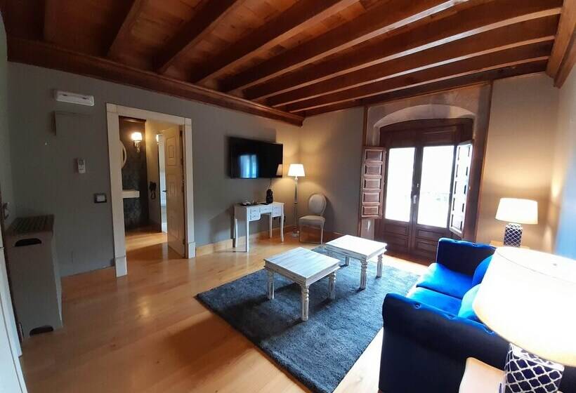 هتل Casona De La Pinta