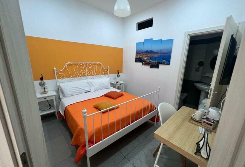 پانسیون Apartment In The Center