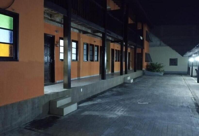 پانسیون Pousada Em Guarapari   Pousada Paraiso