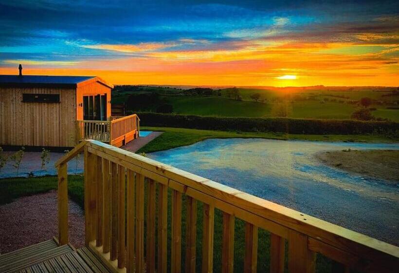 استراحتگاه Belan View Lodges