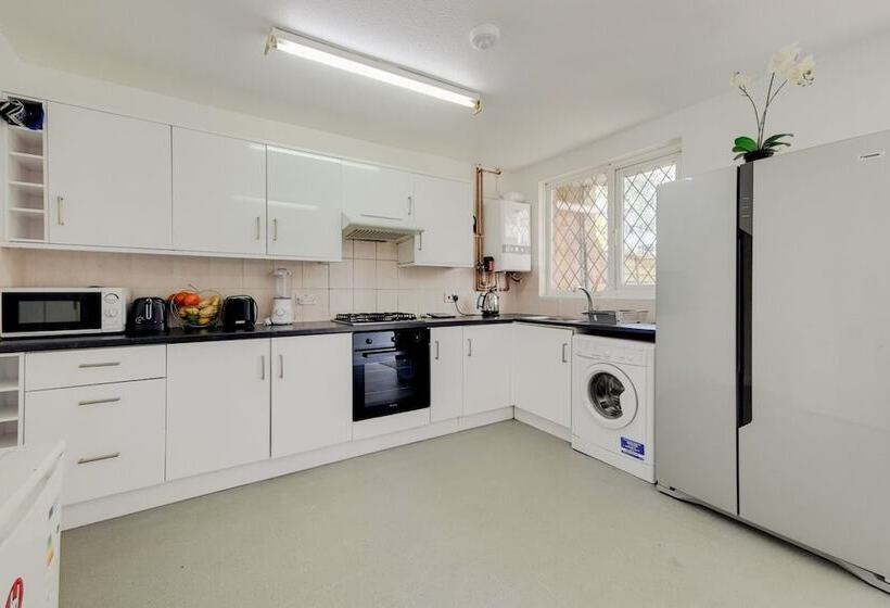 تختخواب و صبحانه London Marylebone Grendon Rooms