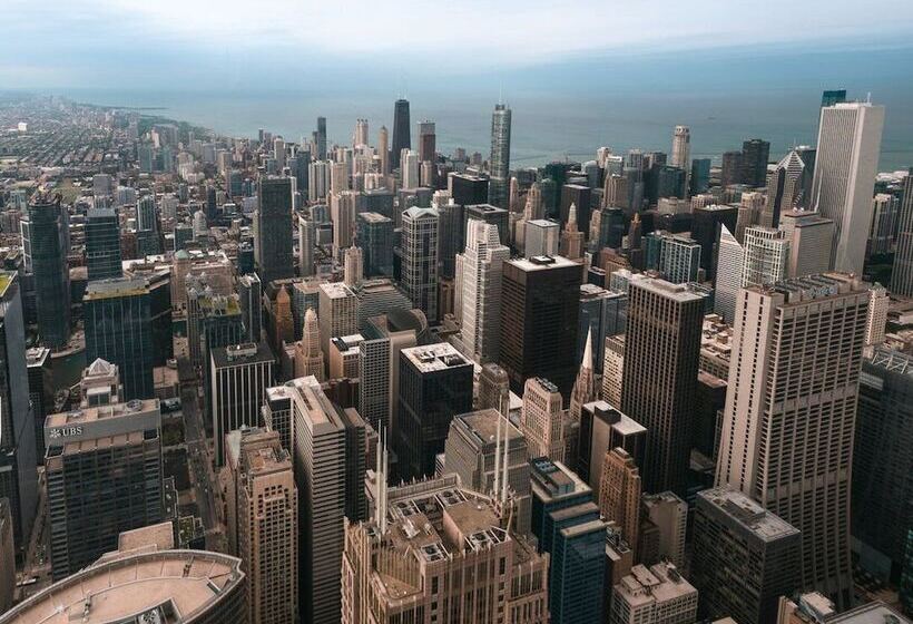 هتل Citizenm Chicago Downtown
