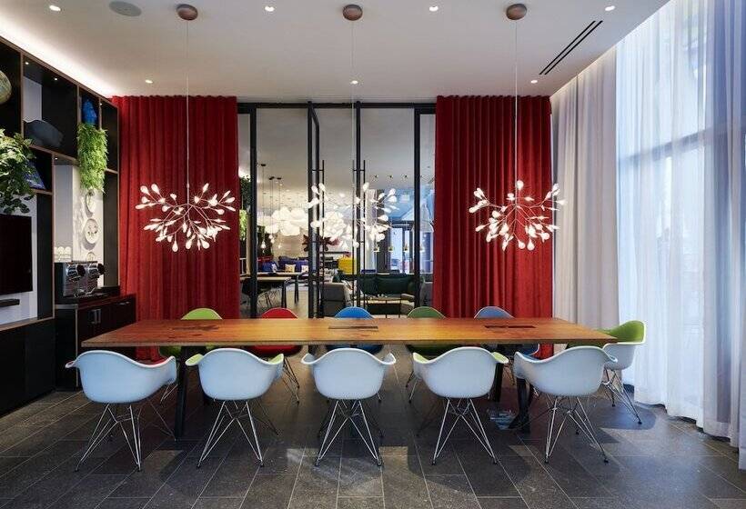 هتل Citizenm Chicago Downtown