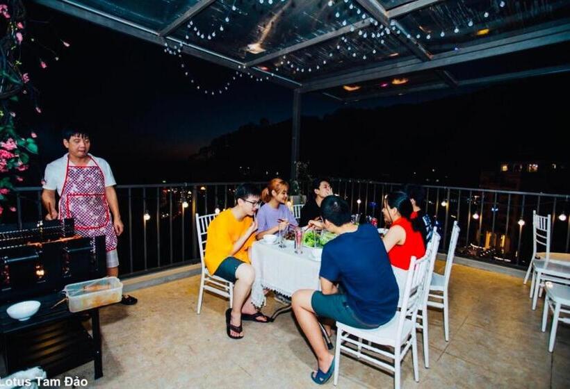Ros Hotel Tam đảo