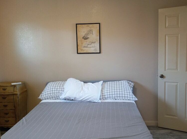 فندق على الطريق Little Canyon Inn