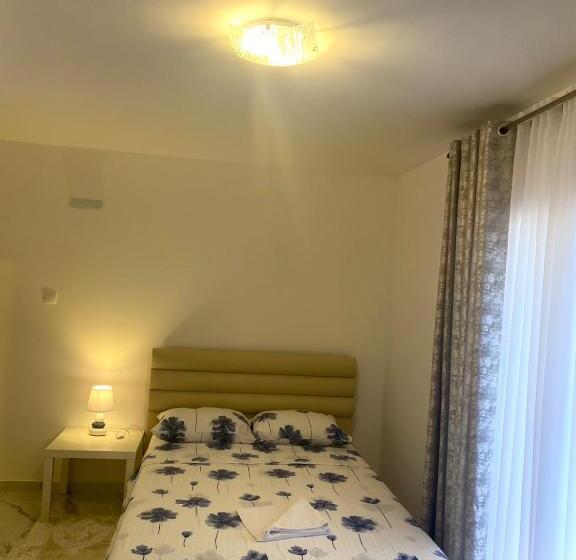 پانسیون Apartmani Orlović Bar
