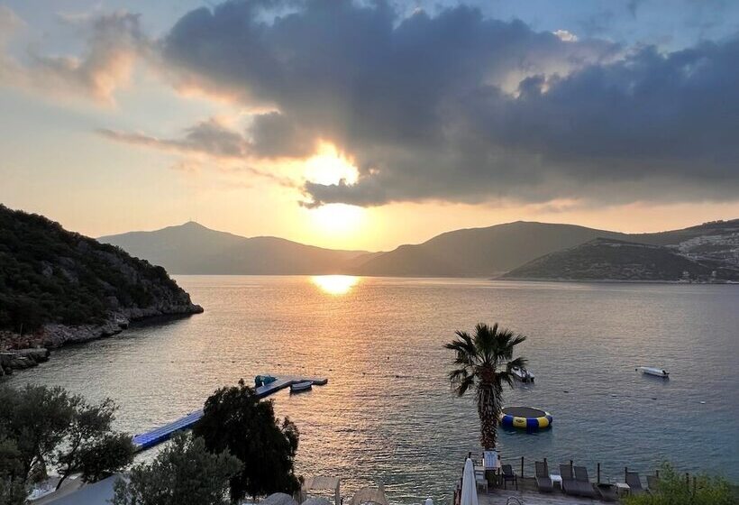 هتل Kalkan Beachpark