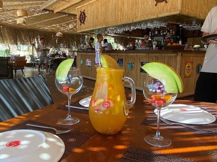 هتل Kalkan Beachpark