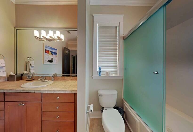 Sugar Beach Cottage