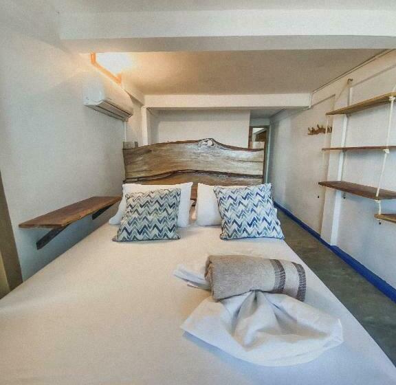 هتل Mamallena Beachside Rincon Del Mar