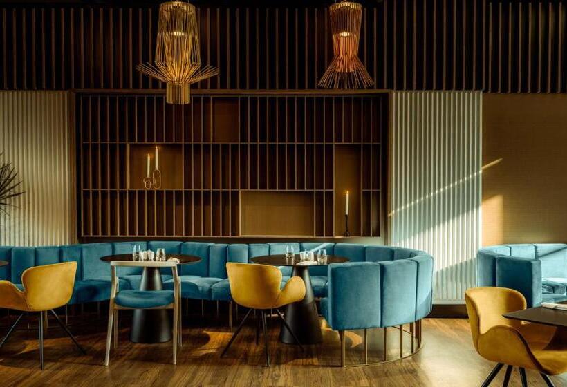Radisson Blu Aurum Hotel, Brasov