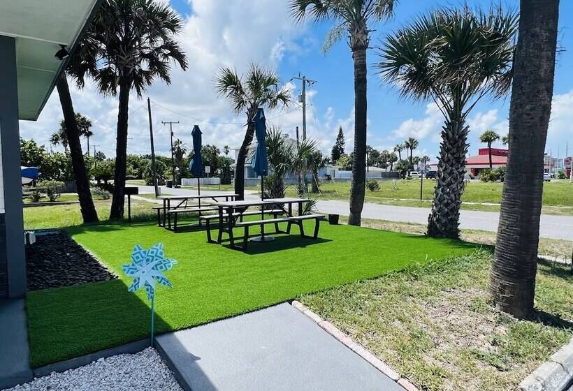 מוטל 1915 Beach Club