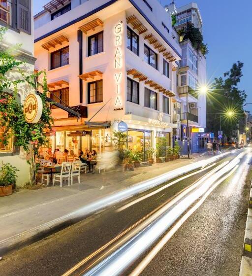 هتل Gran Via Alsancak