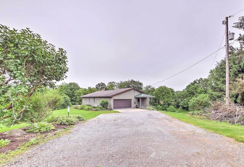 Mimis Place ~ Ohio Countryside Duplex W/ Deck
