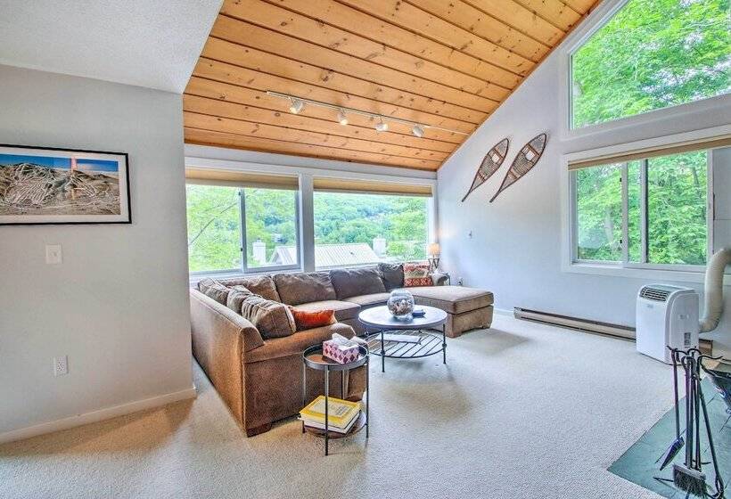Cozy Lincoln Condo ~ 1 Mi To Loon Mountain!