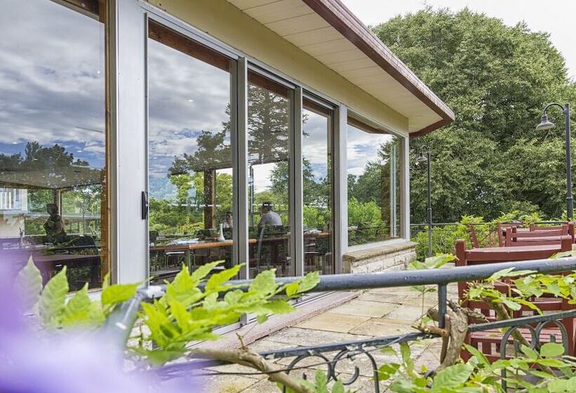 هتل Leura Gardens Resort