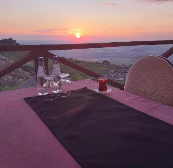 Karbeyaz Hotel & Resort