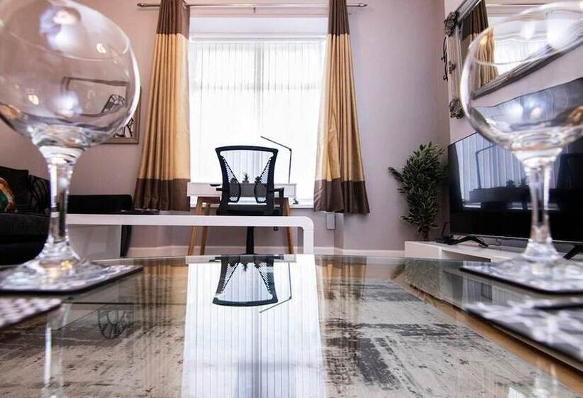 1br Summit Holburn   Cosy Flat With Ultrafast Wifi