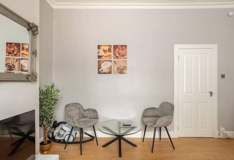 1br Summit Holburn   Cosy Flat With Ultrafast Wifi