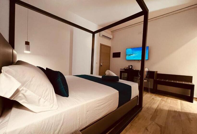 تختخواب و صبحانه Suite Sweet Dreams Dan Champs