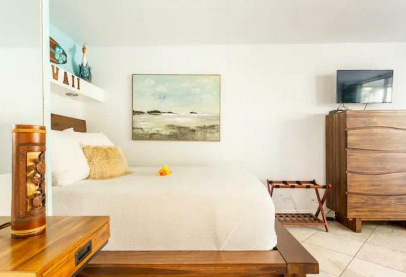 Downtown Hawaiian Paradise Condo With Hot Tub, Pool & Beach   Kona Islander Inn