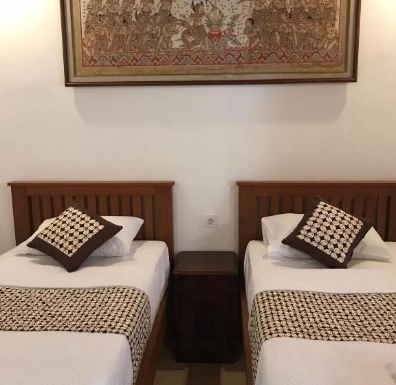 펜션 Arsa Wayan Guest House
