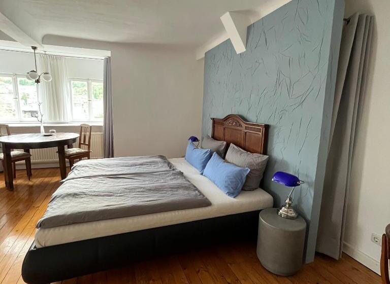 بنسيون Haus Till E