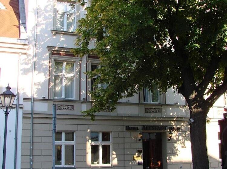 هتل Altstadt