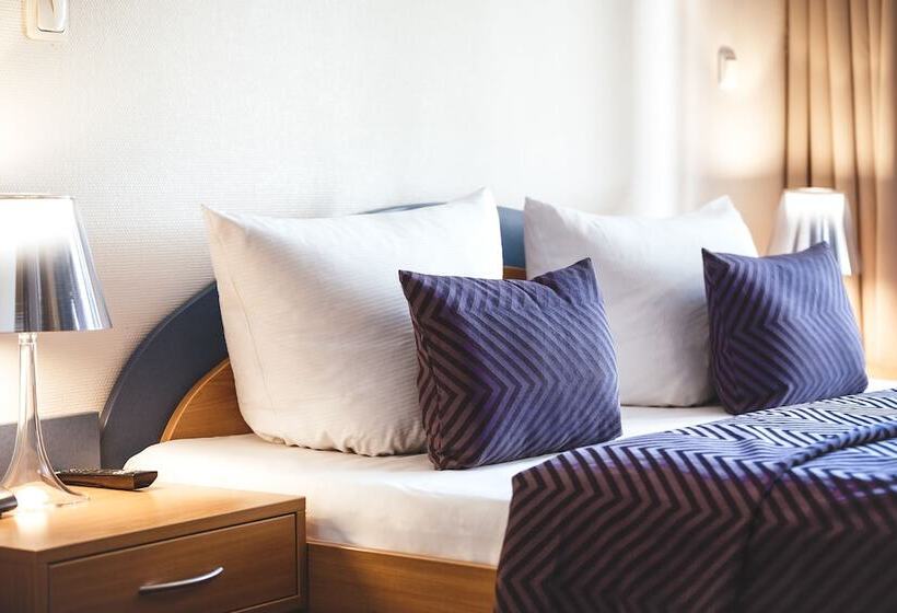 Fotos del hotel Ambiente Berlin City:  17