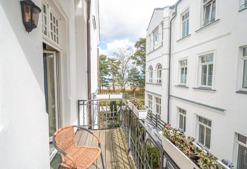 هتل Imperial Rügen