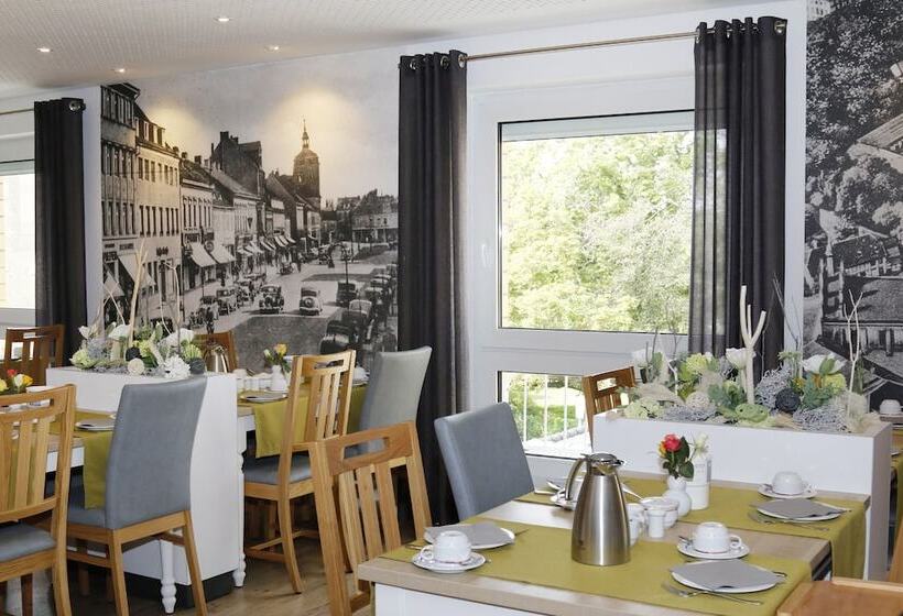 בית מלון כפרי Markischer Hof