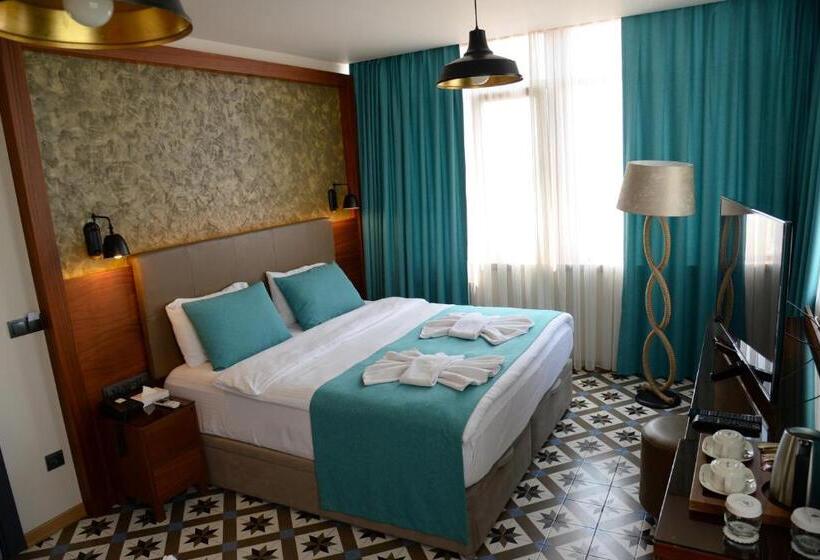 هتل Pera Luna Residence