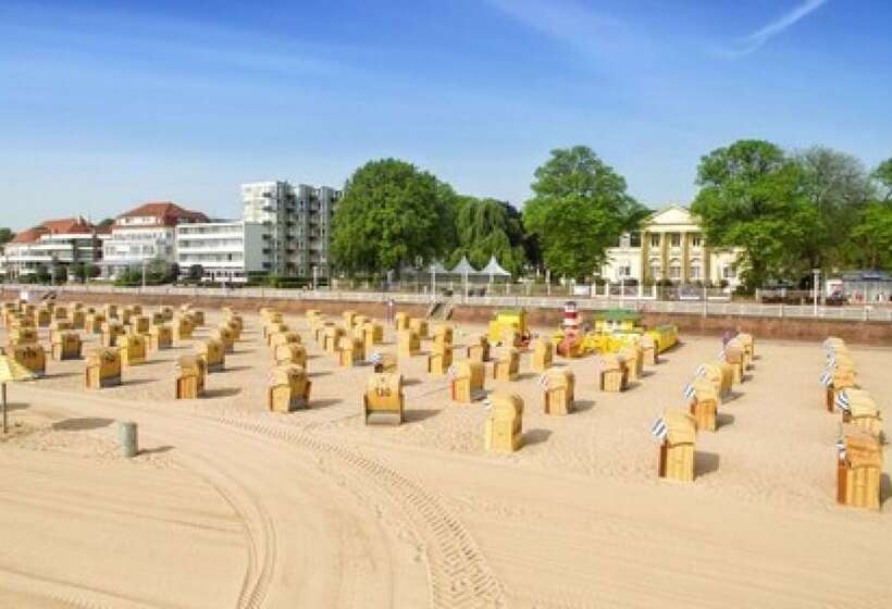 هتل Strandschlosschen