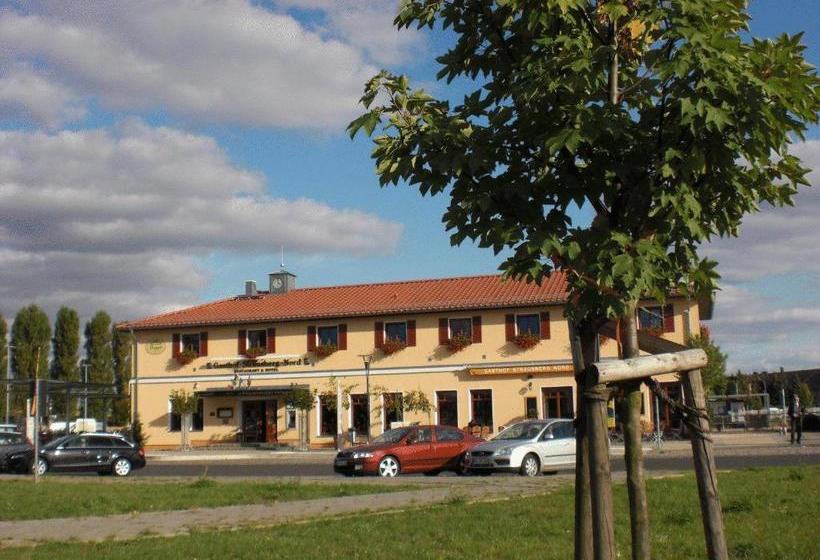 Пансион Gasthof Strausberg Nord