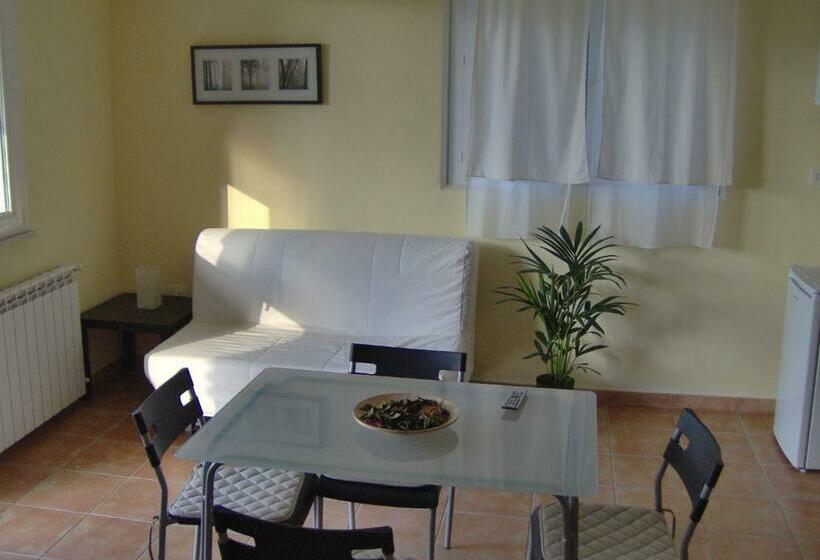 بنسيون Antica Loggia