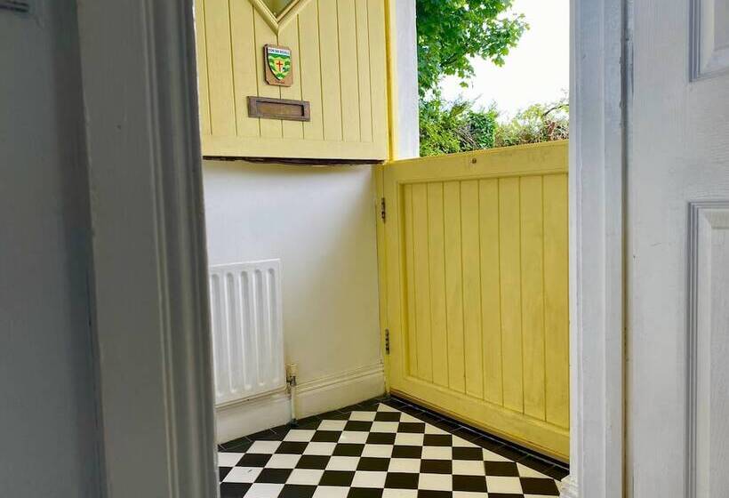 The Yellow Door Cottage
