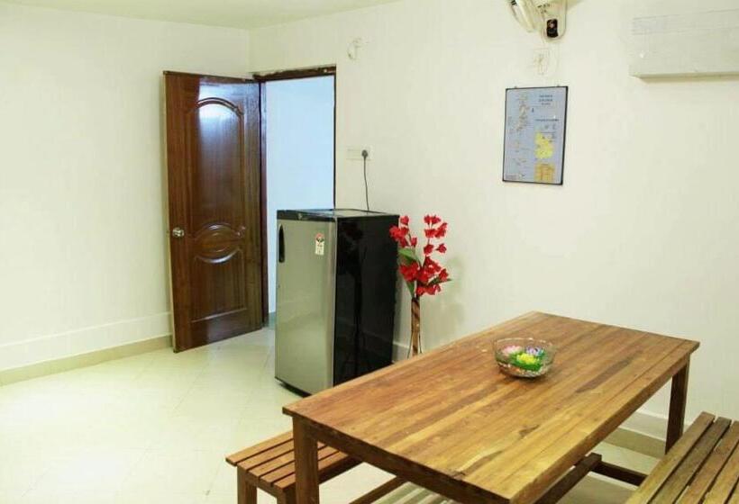 تختخواب و صبحانه Kapoor Tourist Cottage
